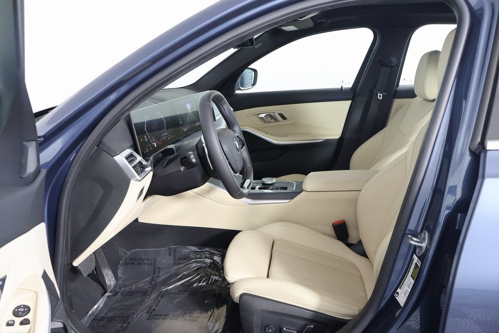 Used 2025 BMW 330i Sedan w/ Convenience Package RWD image 10