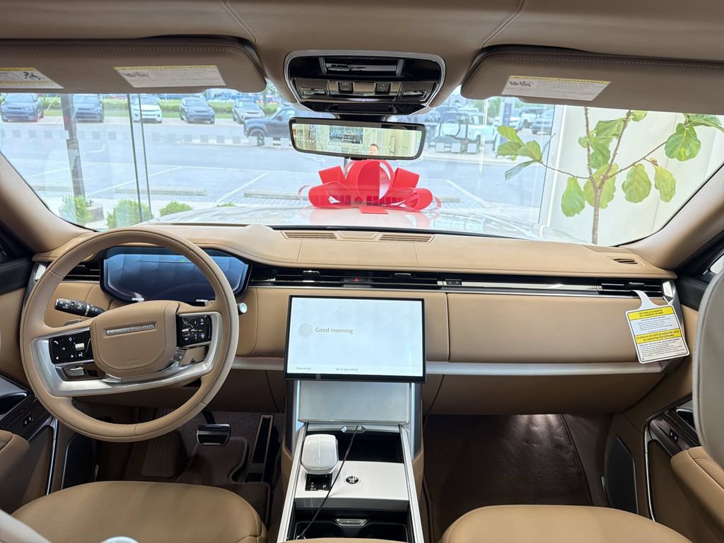 New 2026 Land Rover Range Rover SV AWD/4WD image 16