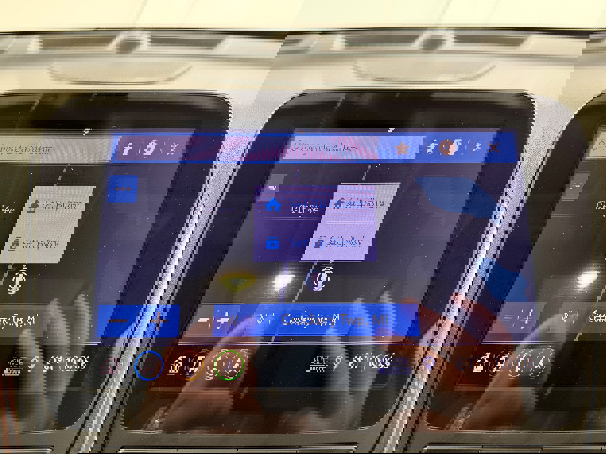 Used 2019 Chevrolet Equinox Premier image 14