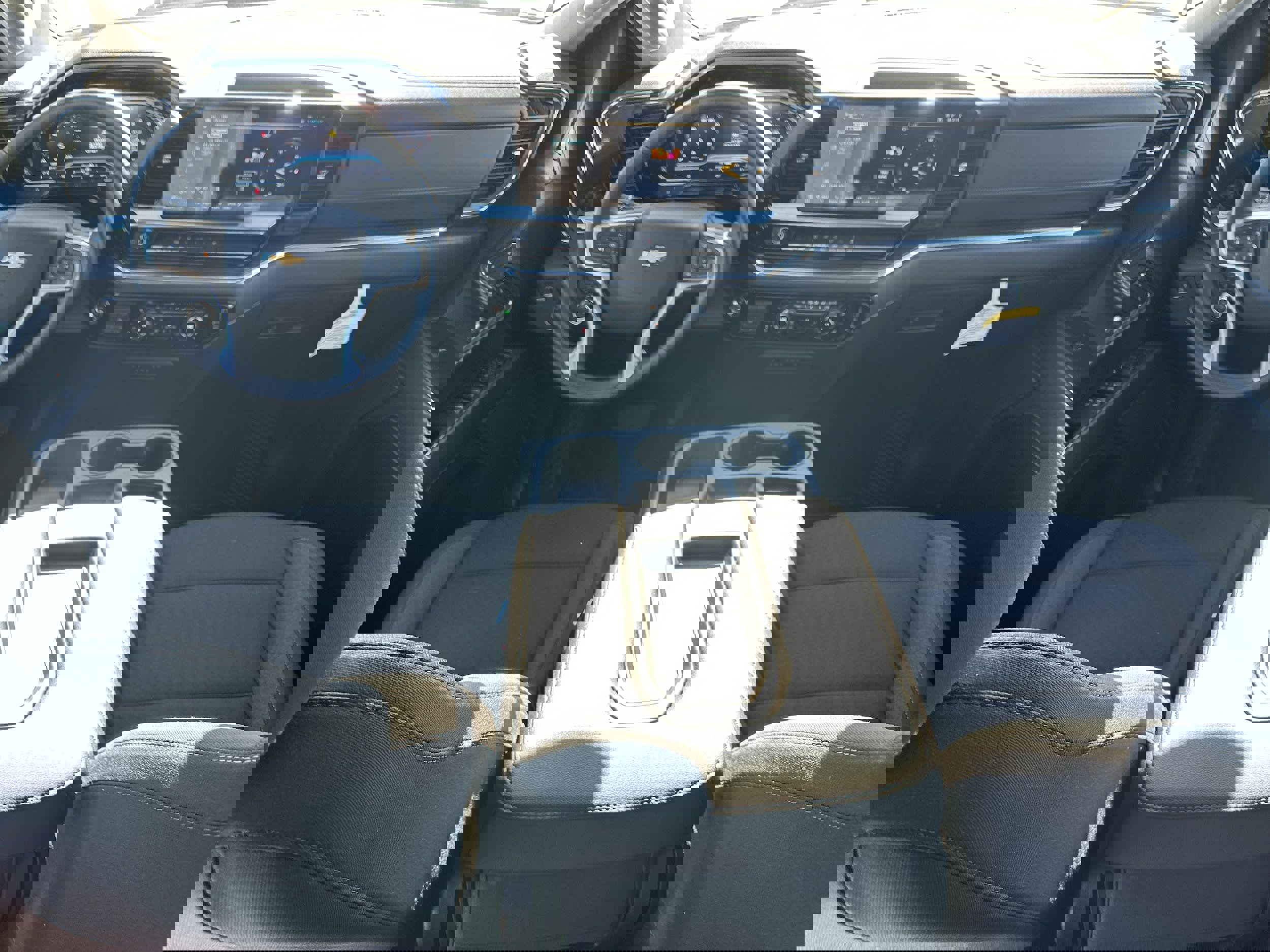 Used 2024 Chevrolet Silverado 3500 LT w/ Convenience Package image 22