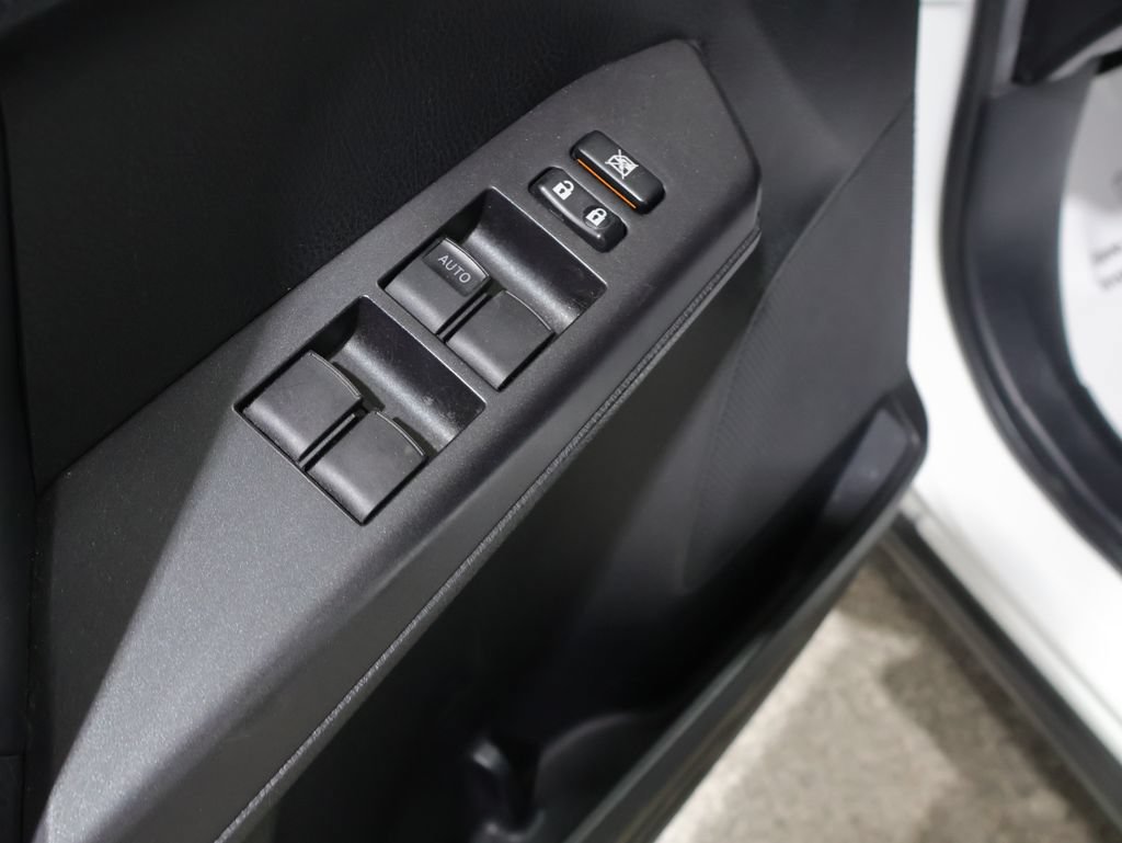 Used 2018 Toyota RAV4 XLE w/ Plus Extra Value Package AWD/4WD image 14