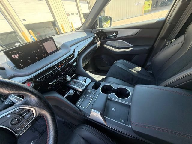 Used 2023 Acura MDX A-Spec AWD/4WD image 28