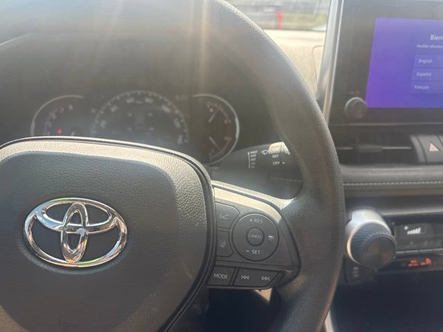 Used 2023 Toyota RAV4 LE FWD image 13
