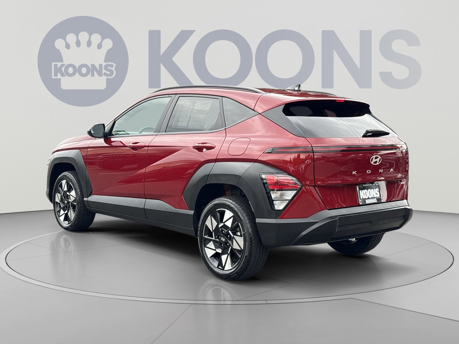 Certified 2025 Hyundai Kona SEL AWD/4WD image 4