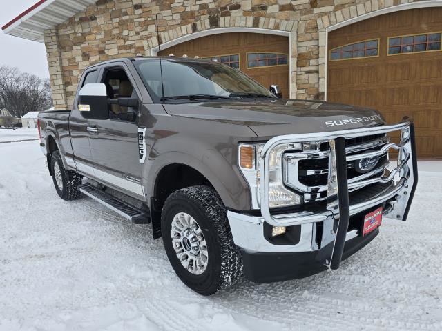 Used 2022 Ford F250 Lariat w/ Chrome Package image 1