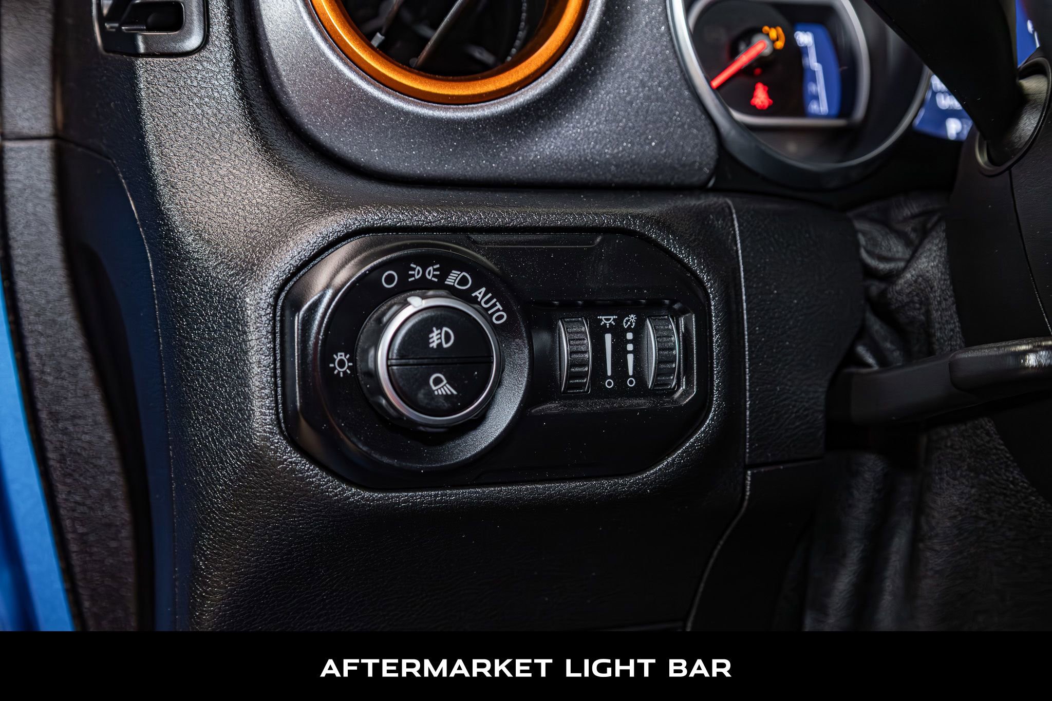 Used 2021 Jeep Gladiator Mojave AWD/4WD image 6