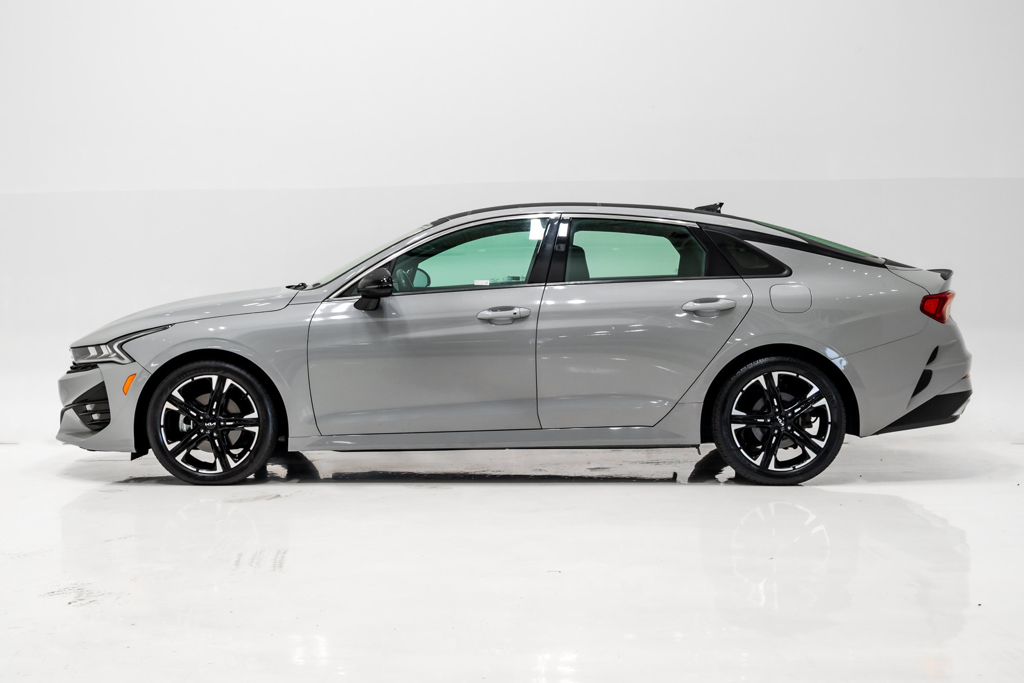 Used 2022 Kia K5 GT-Line w/ GT-Line FWD Premium Package image 28