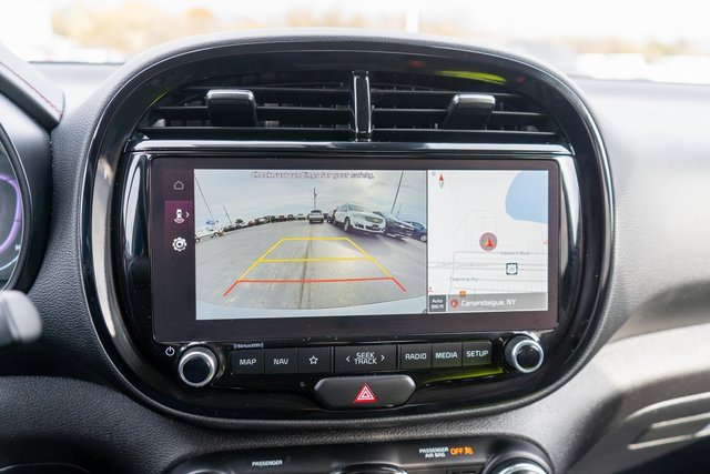 Used 2023 Kia Soul GT-Line image 25