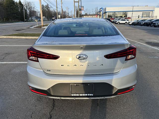 Used 2020 Hyundai Elantra SE image 4