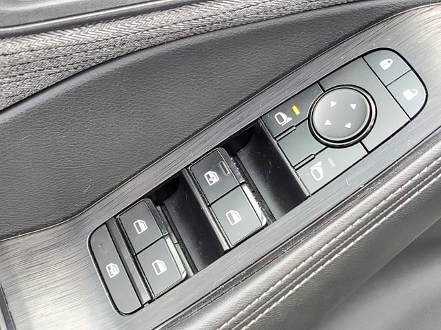 Used 2021 Nissan Rogue S image 16