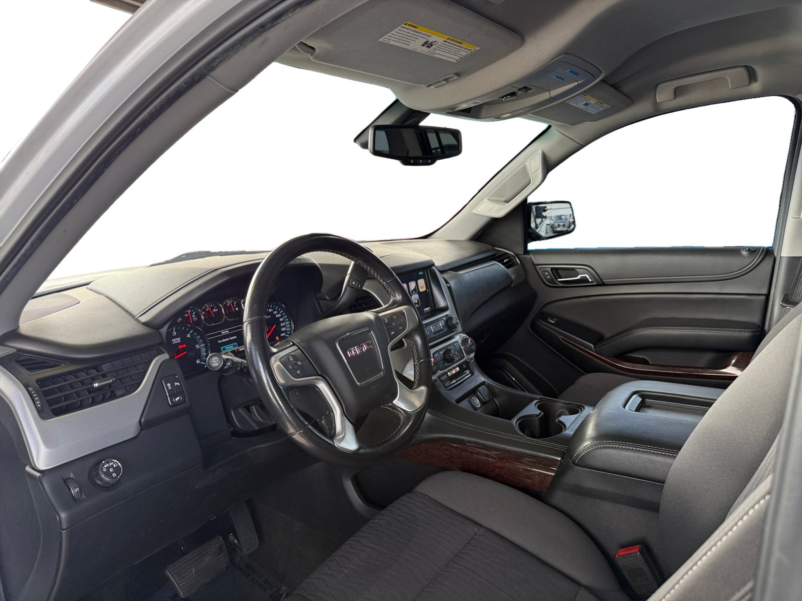 Used 2020 GMC Yukon XL SLE w/ SLE Value Package RWD image 9