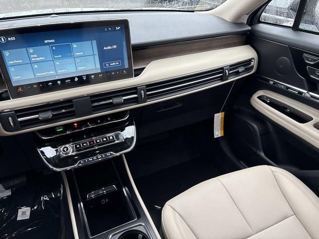 New 2026 Lincoln Corsair Grand Touring w/ Jet Appearance Package image 15