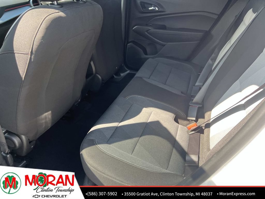 Certified 2025 Chevrolet Trax RS w/ Driver Confidence Package FWD image 13