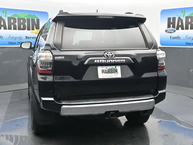 Used 2024 Toyota 4Runner TRD Off-Road Premium image 4