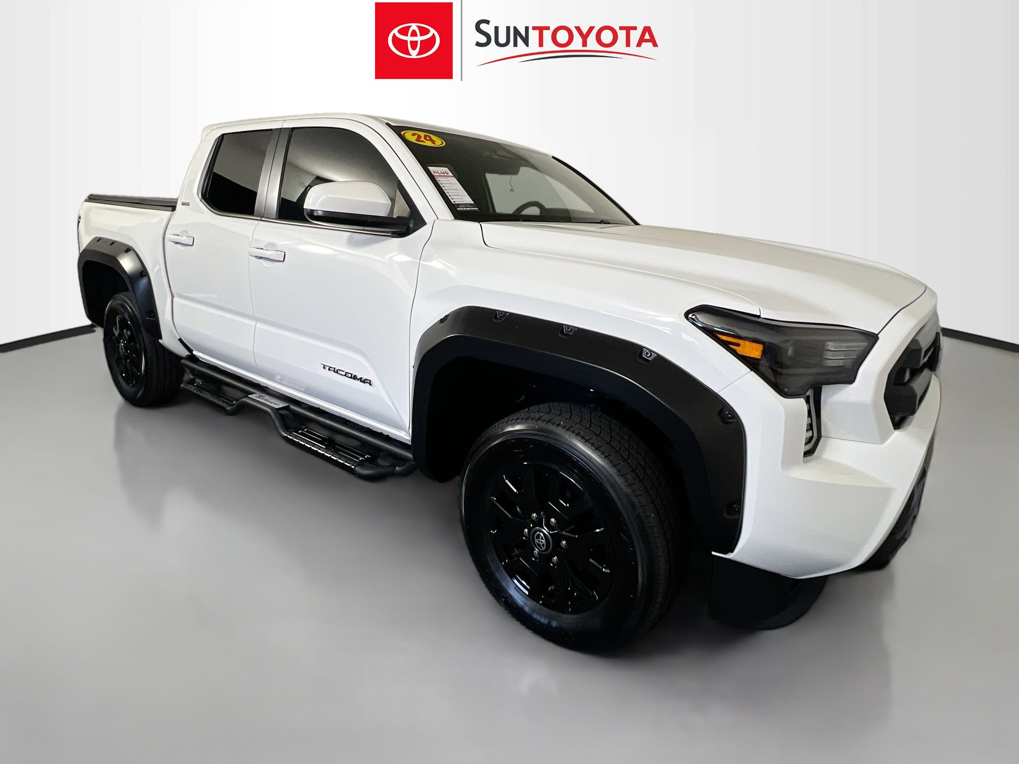 Used 2024 Toyota Tacoma SR5 image 1