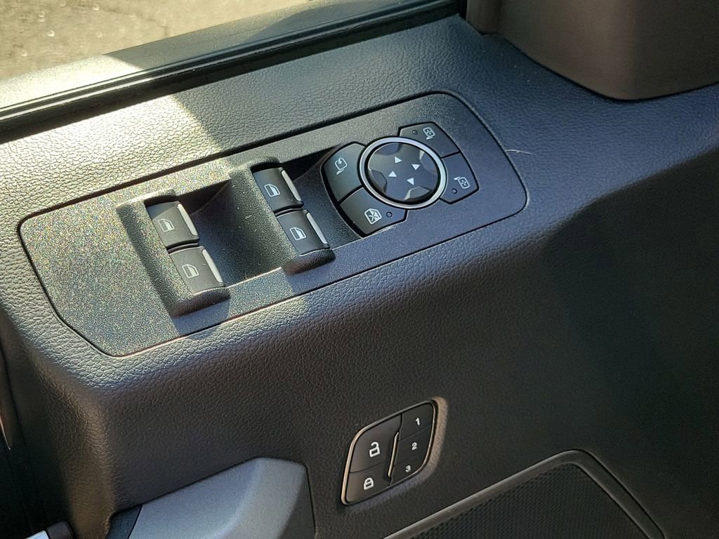 Used 2019 Ford F150 Raptor w/ Equipment Group 802A Luxury image 24