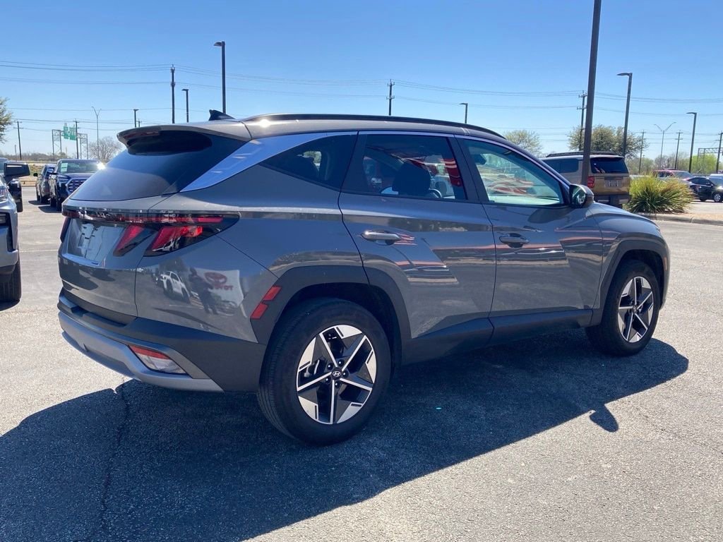 Used 2025 Hyundai Tucson SEL image 4