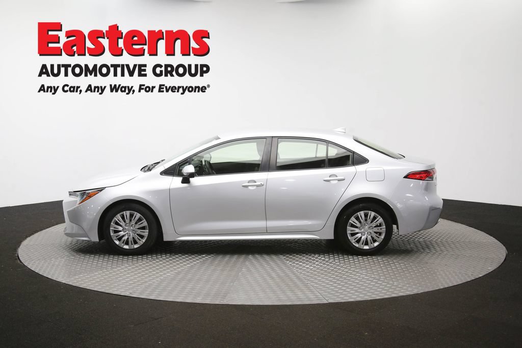Used 2022 Toyota Corolla LE FWD image 60
