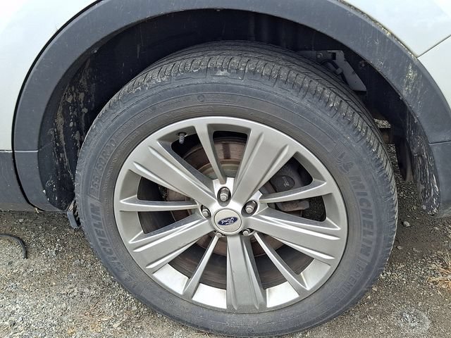 Certified 2018 Ford Explorer Limited w/ Equipment Group 301A AWD/4WD image 6