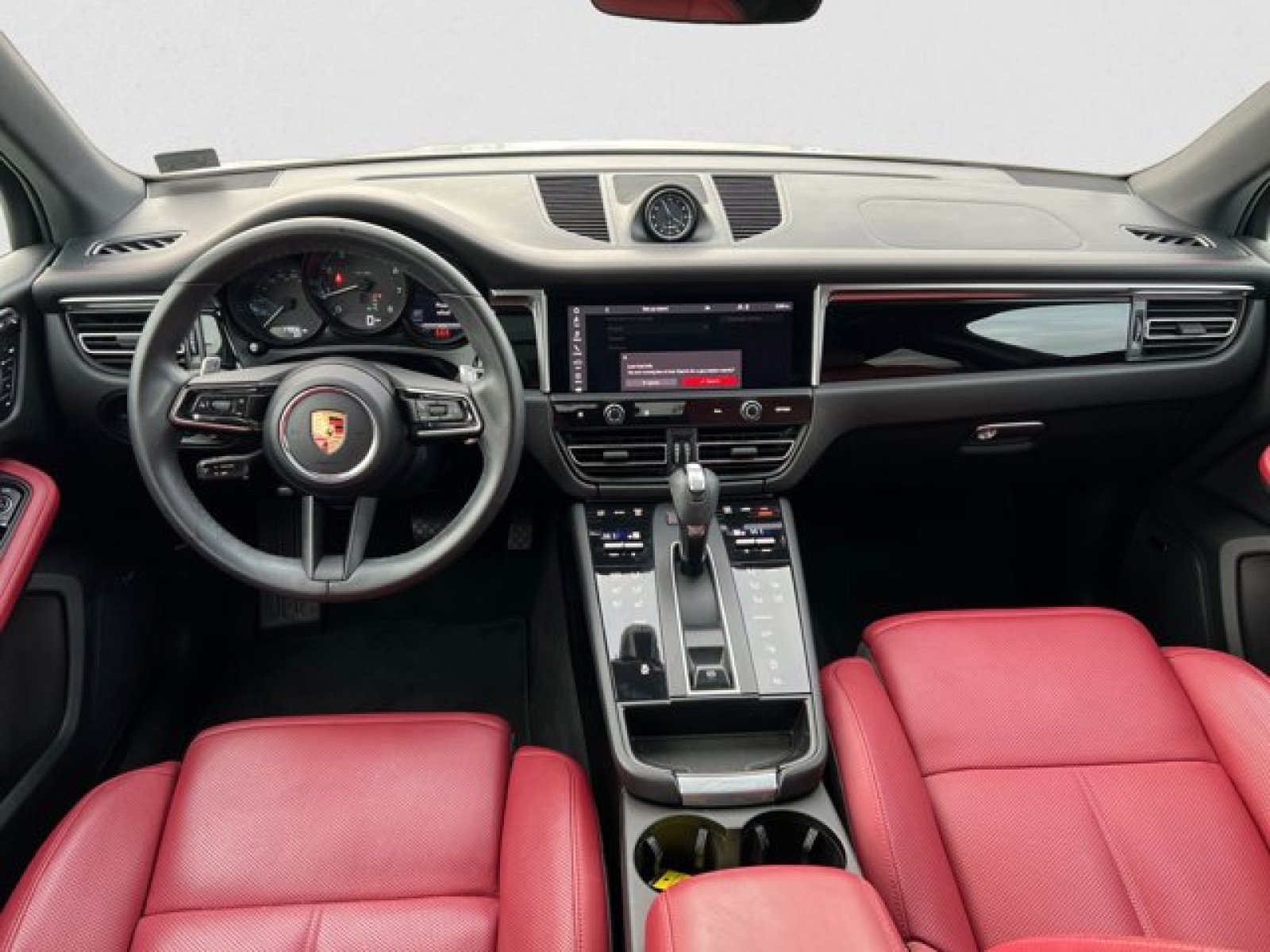 Used 2022 Porsche Macan AWD/4WD image 13