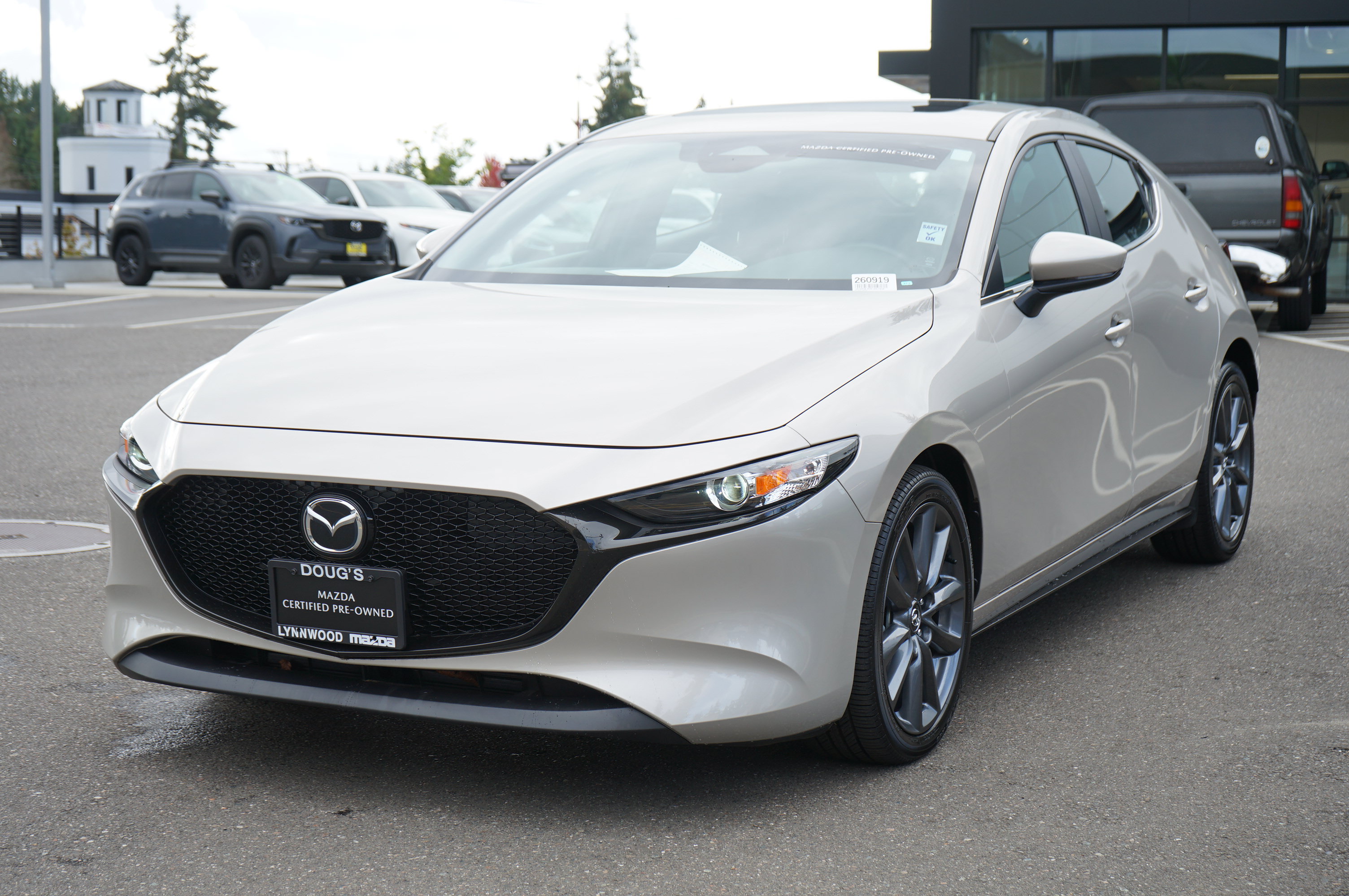 Used 2024 MAZDA MAZDA3 s FWD image 9