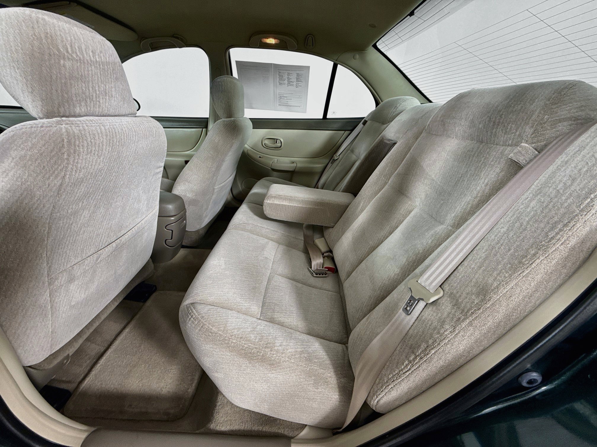 Used 2000 Oldsmobile Intrigue GX FWD image 23