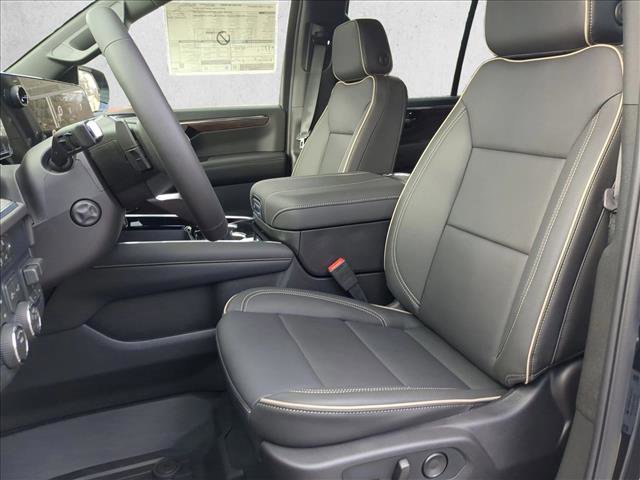 New 2026 Chevrolet Tahoe Premier w/ Sun And Tow Package AWD/4WD image 24