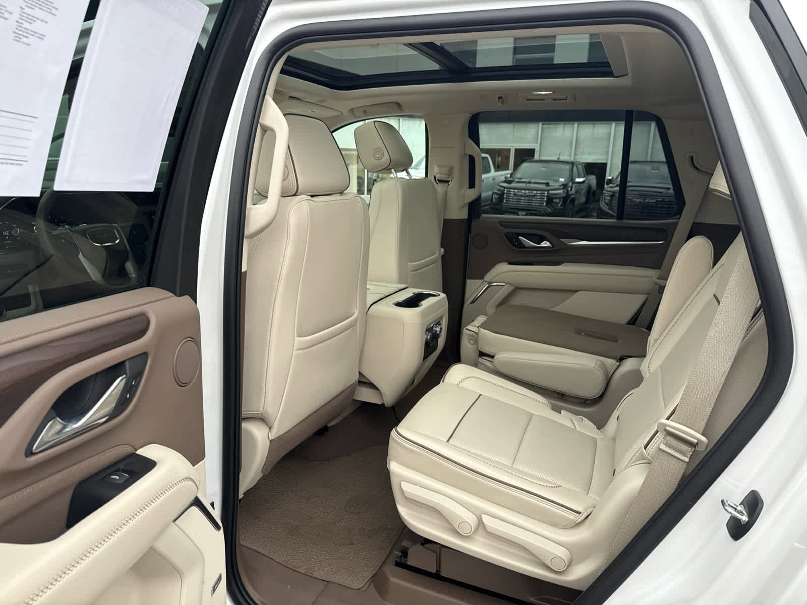 Used 2023 GMC Yukon Denali image 20