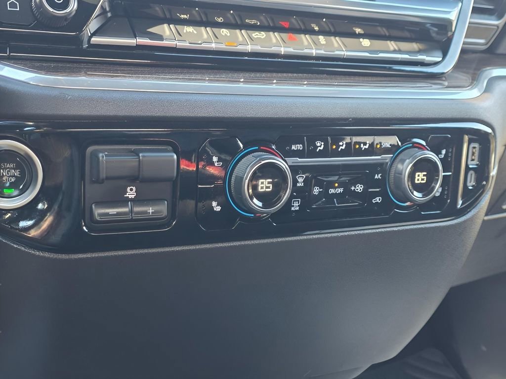 Used 2025 Chevrolet Silverado 1500 LT image 22