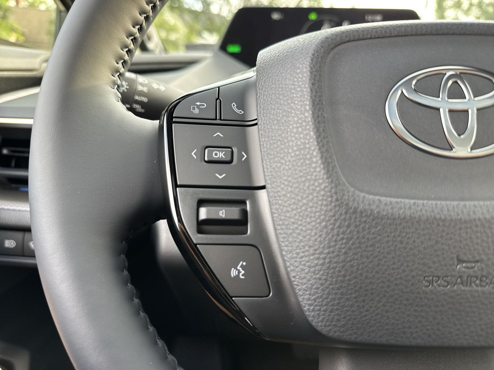 New 2027 Toyota Prius Limited w/ Limited Premium Package AWD/4WD image 42