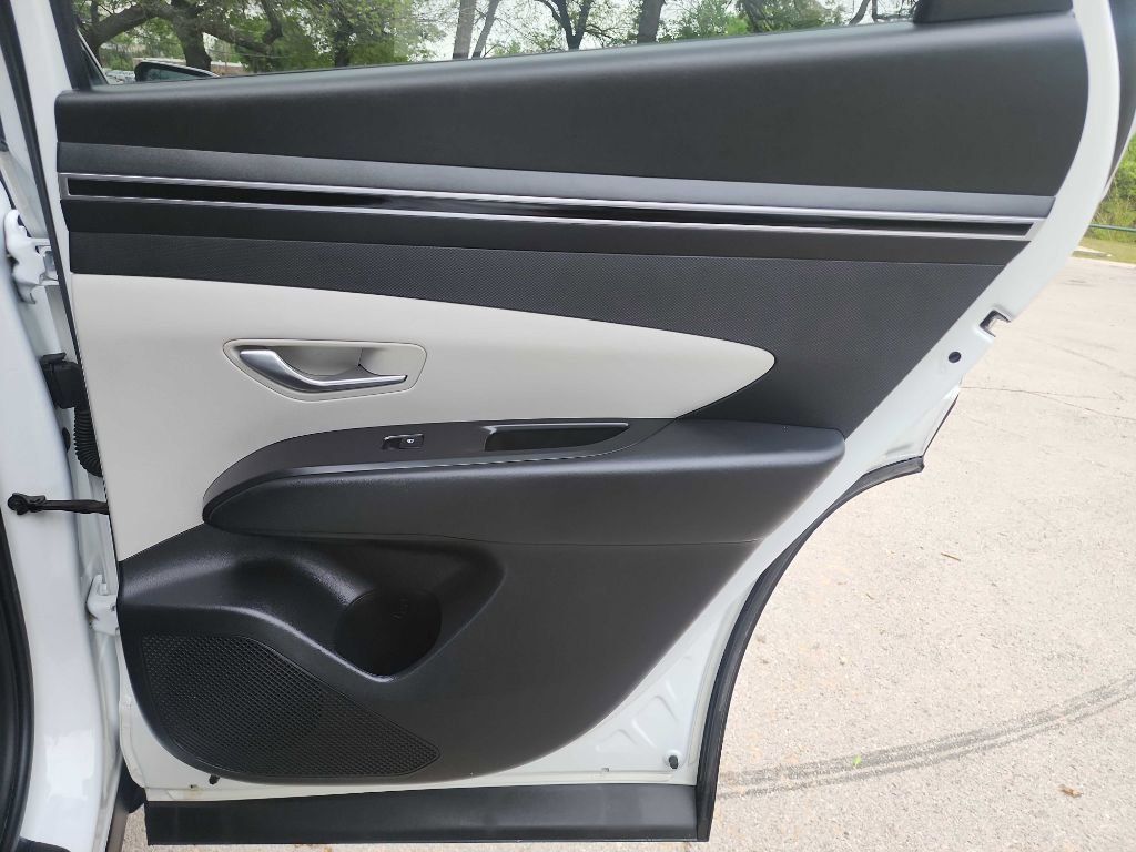 Used 2022 Hyundai Tucson SEL FWD image 31