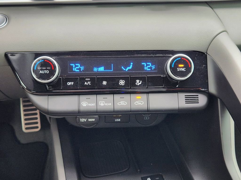 New 2026 Hyundai Elantra Sport FWD image 13