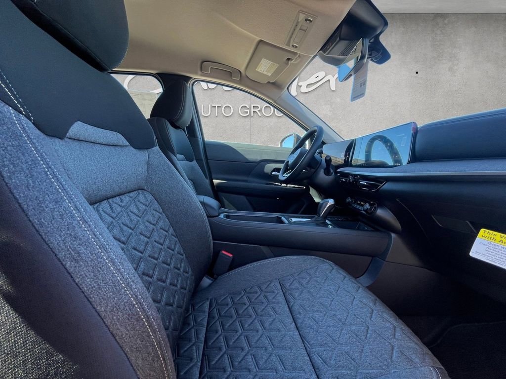 New 2026 Nissan Kicks SV w/ Interior Electronics Package image 24