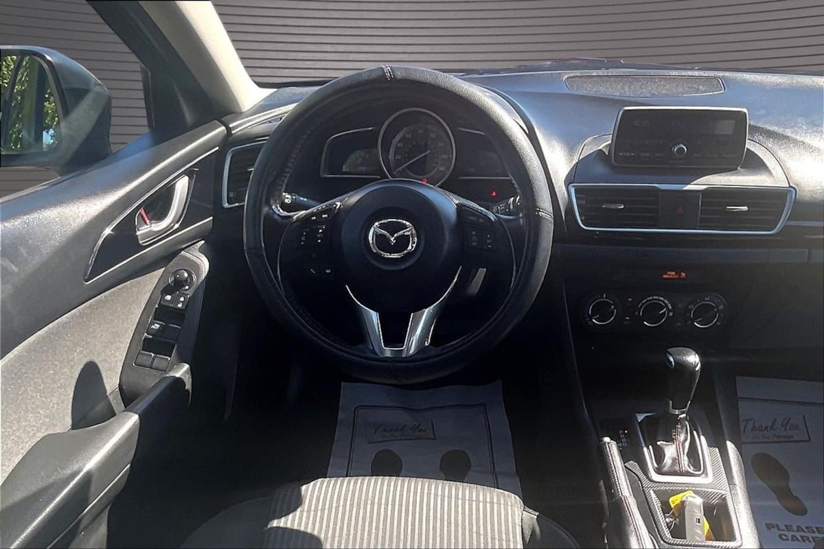 Used 2014 MAZDA MAZDA3 i Touring FWD image 8