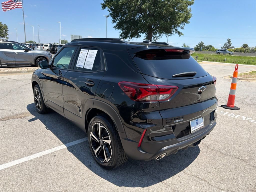 Used 2023 Chevrolet TrailBlazer RS w/ Sun and Liftgate Package AWD/4WD image 5