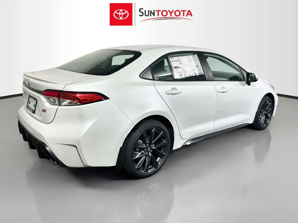New 2027 Toyota Corolla SE FWD image 3
