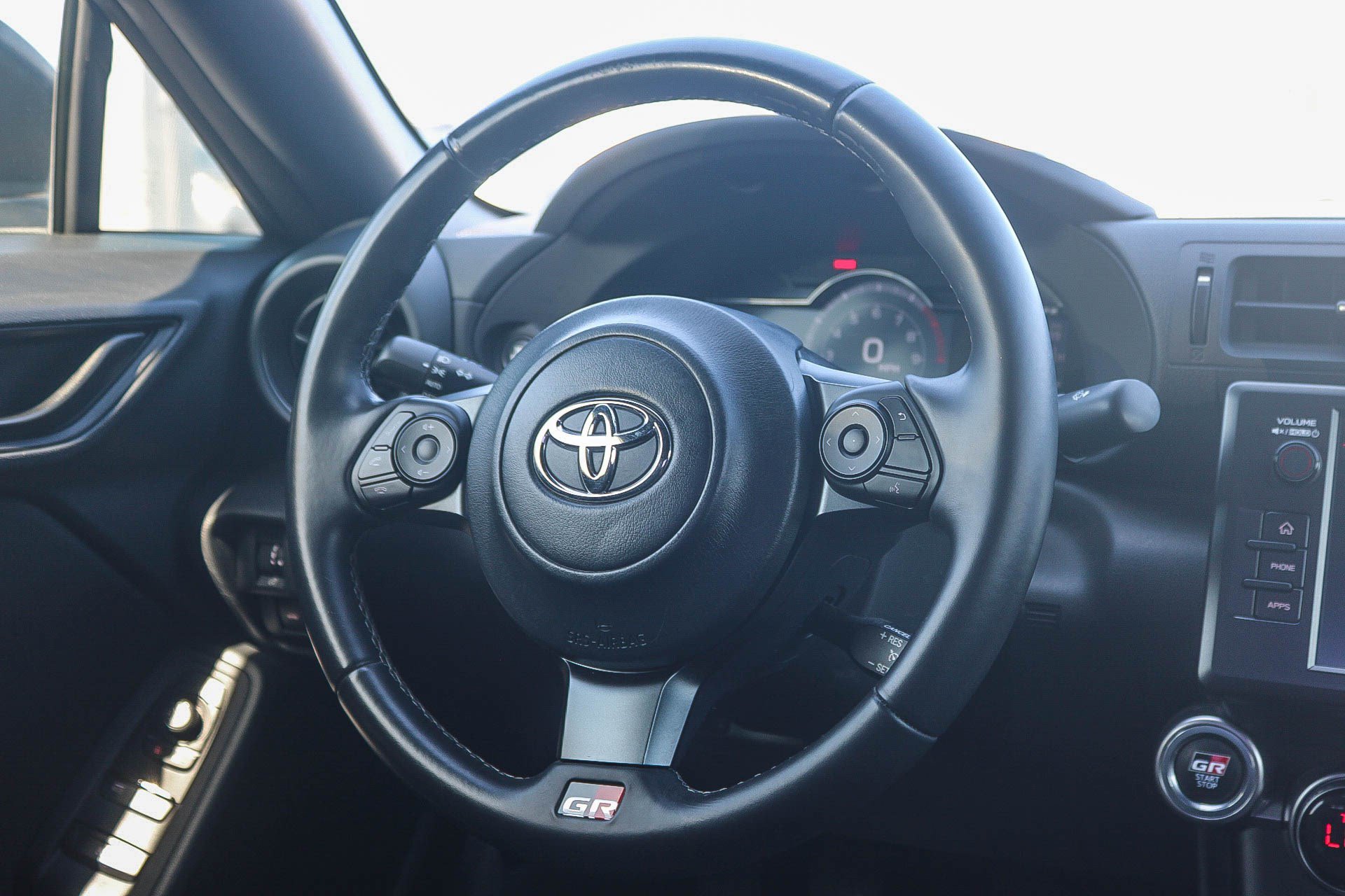 Used 2023 Toyota GR86 w/ ALL Weather Mat Package (TMS) RWD image 16