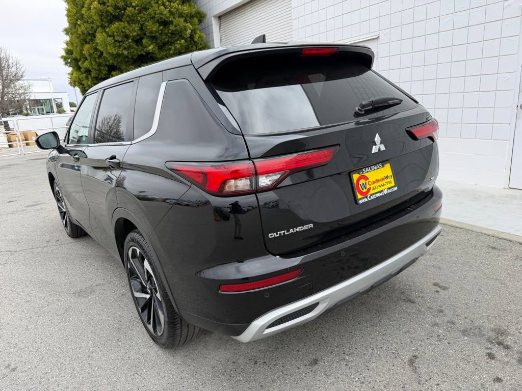 Used 2024 Mitsubishi Outlander SE FWD image 4