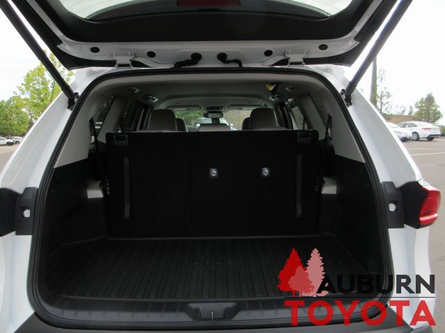 New 2026 Toyota Grand Highlander XLE image 4