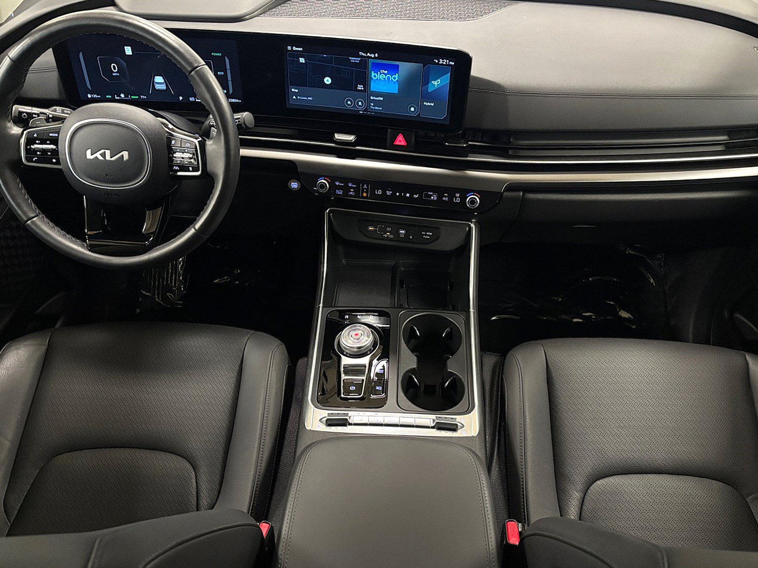 Used 2025 Kia Carnival SX Prestige FWD image 14