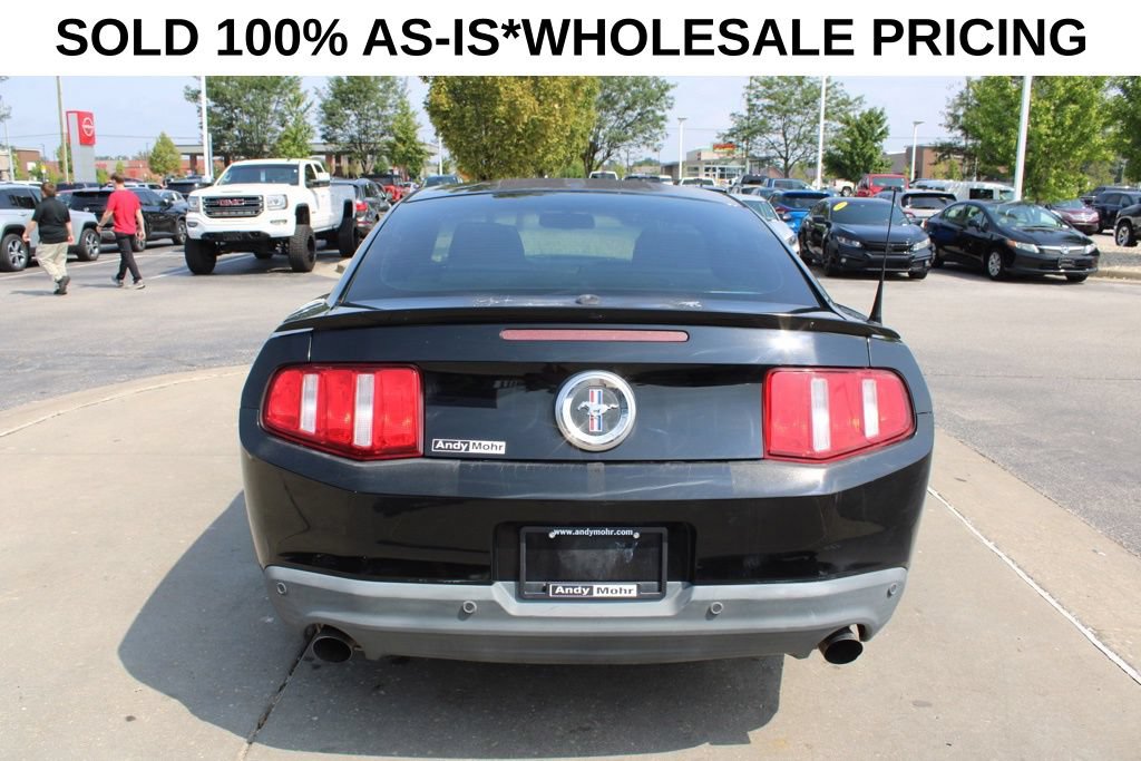 Used 2012 Ford Mustang Premium RWD image 8