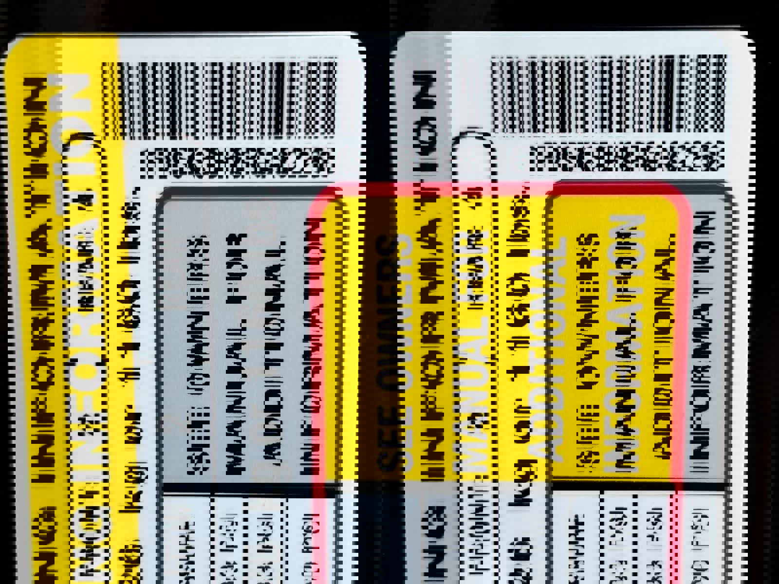 Used 2024 Ford Explorer XLT w/ Equipment Group 202A AWD/4WD image 36