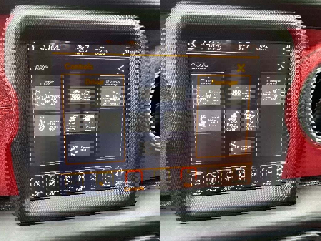 Certified 2023 Jeep Wrangler Unlimited Rubicon 4xe image 19