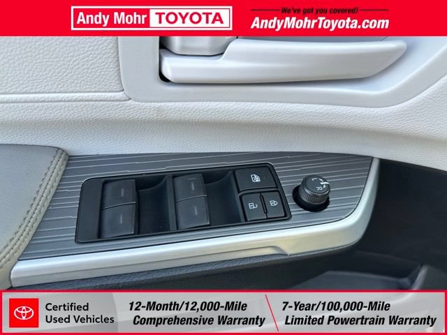 Certified 2026 Toyota Sienna LE FWD image 11