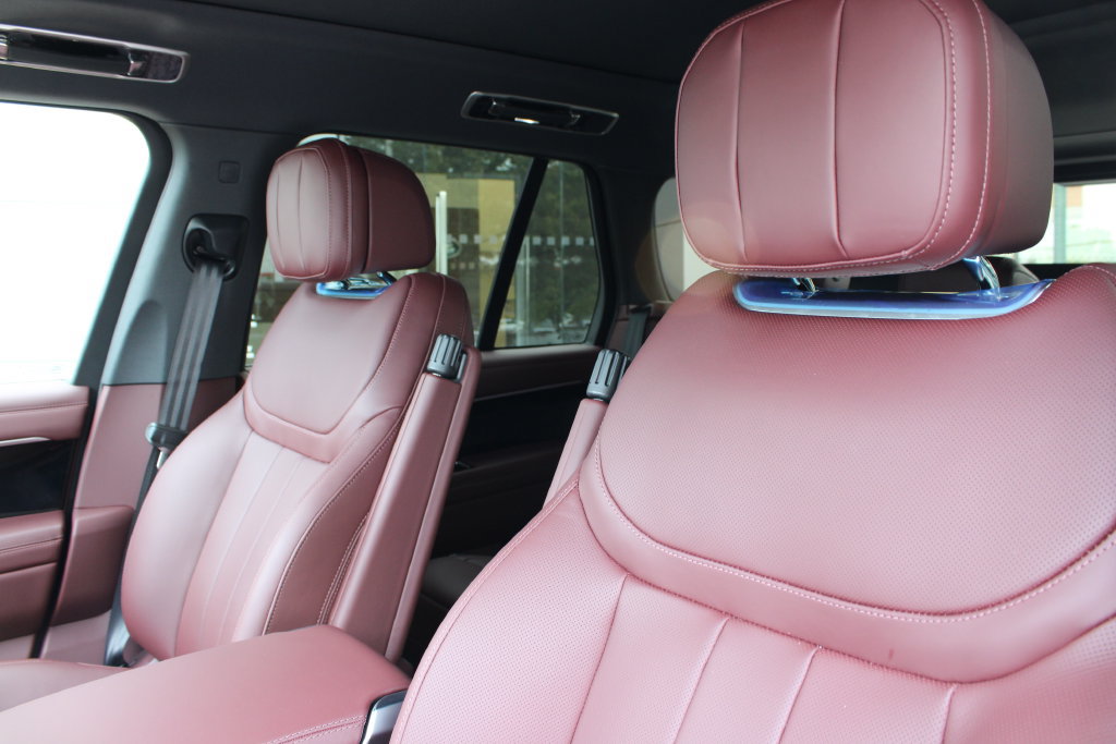New 2027 Land Rover Range Rover SE AWD/4WD image 7