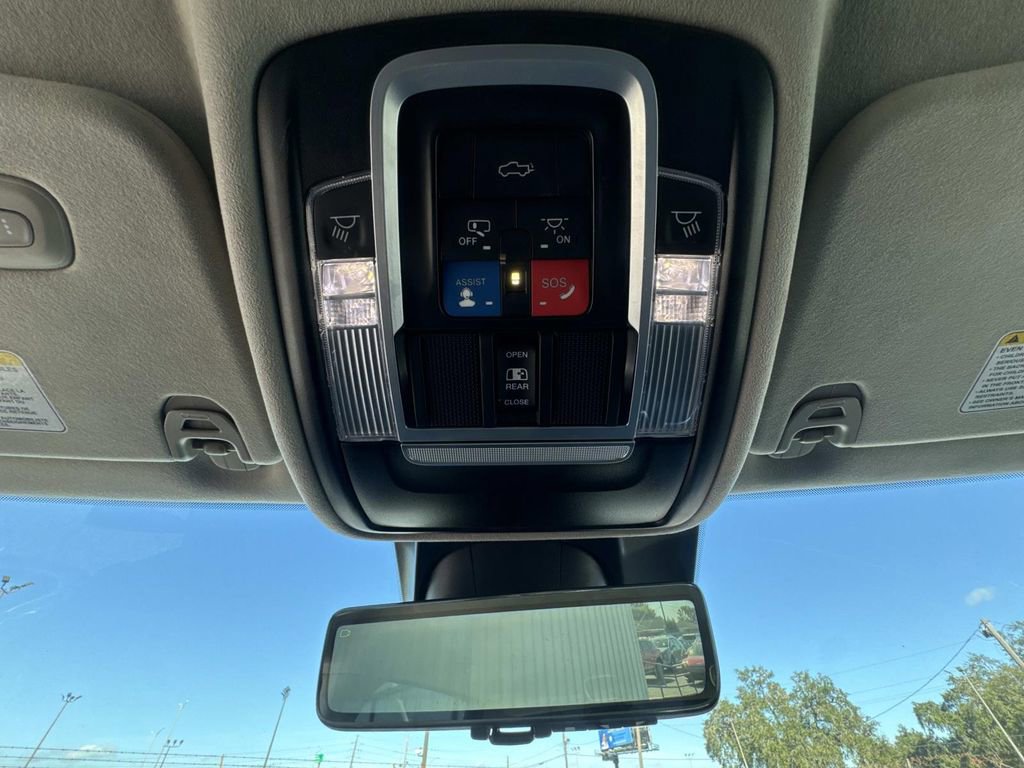 Used 2024 RAM 1500 Limited image 35