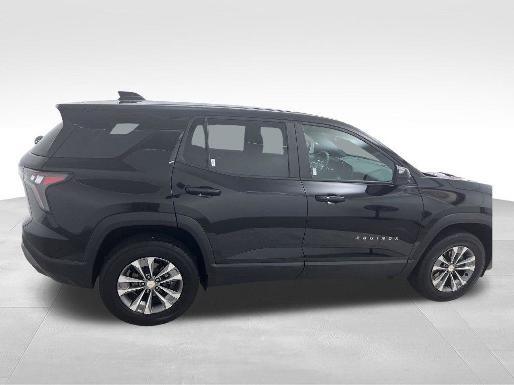 Used 2025 Chevrolet Equinox LT w/ Safety and Technology Package FWD image 7