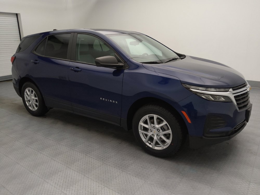 Used 2023 Chevrolet Equinox LS w/ LS Convenience Package image 11