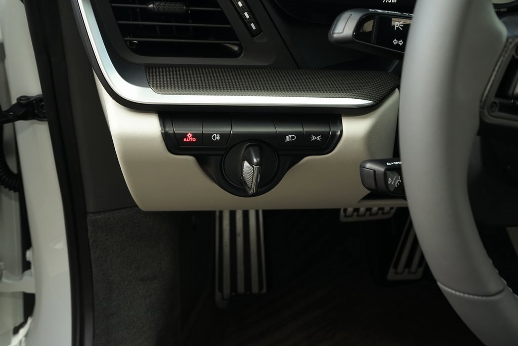 Used 2024 Porsche 911 Turbo S image 31