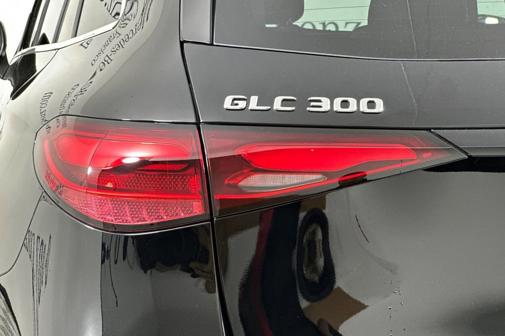 Certified 2026 Mercedes-Benz GLC 300 image 34